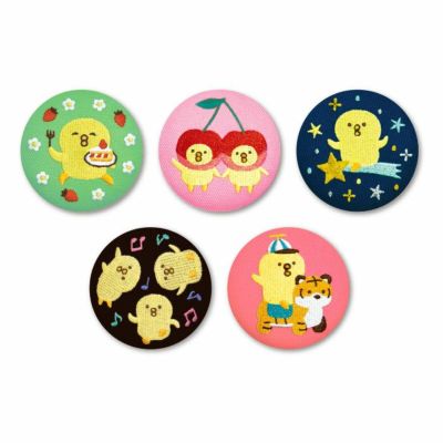 ひよこ　缶バッジ15点 チキンラーメン ひよこちゃん 缶バッジコレクション - メルカリ